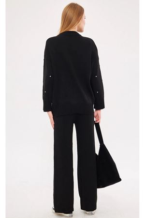 Sıfır yaka taş detaylı triko takım - Siyah