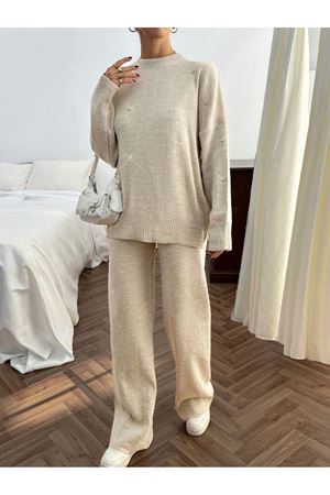Sıfır yaka taş detaylı triko takım - bej