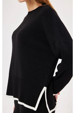 Kadın Etek Ucu Şeritli Triko İkili Takım -Siyah