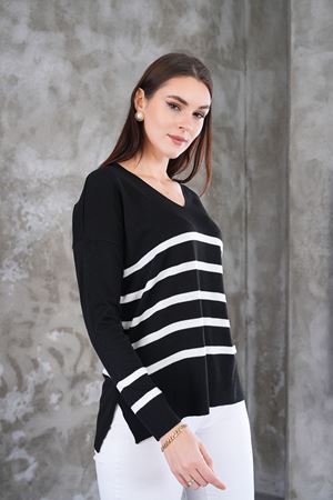 Kadın V Yaka Cizgili yanı yırtmaclı önu kısa arkası uzun triko Kazak -Siyah