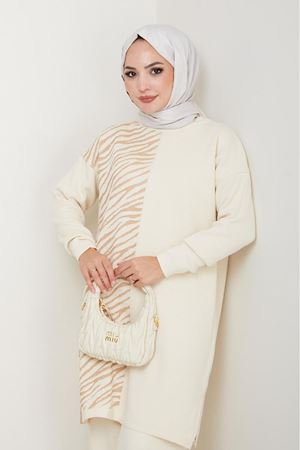 Zebra Desen Detaylı Triko Takım – Krem